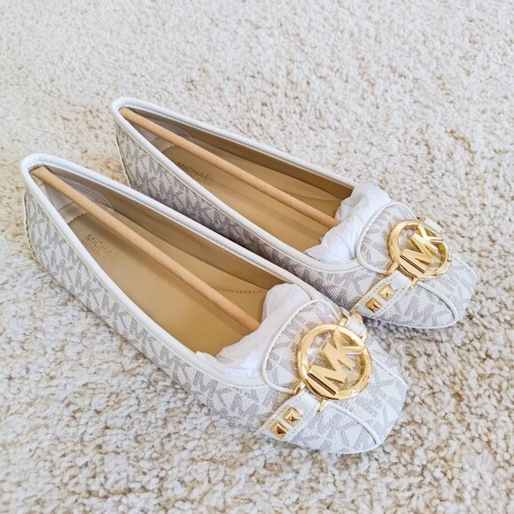 Michael Kors Fulton Studded Logo Moccasin size 7.5  color vanilla 49T8FUFR1B - Picture 10 of 15